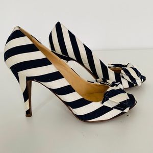 J. Crew • Nautical Bow Pumps • Blue + White • Sz:7